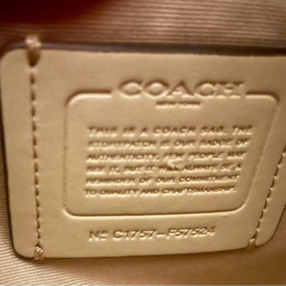 Coach Handbag - Picture 3 of 7